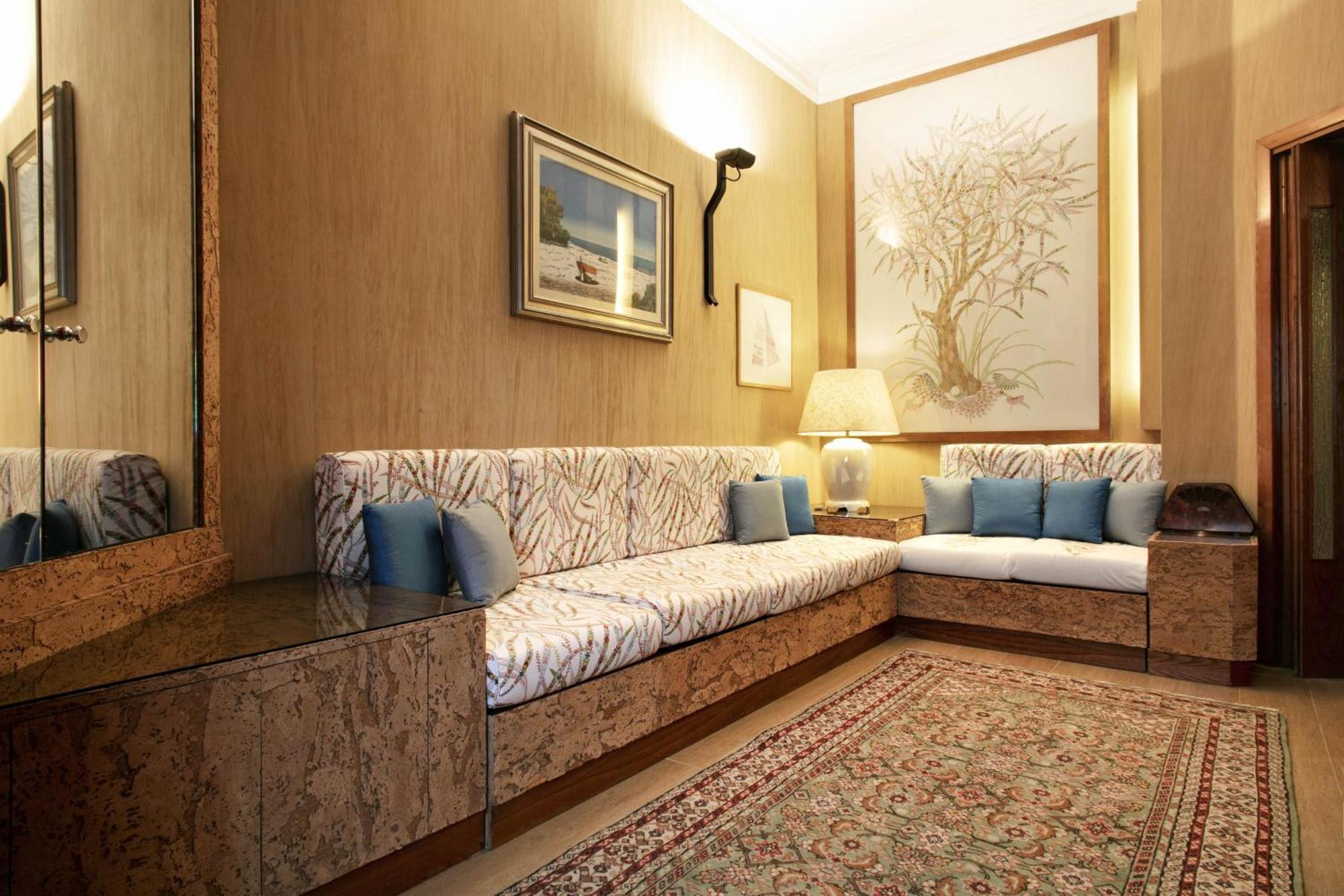 Apartment Back To 70's-modern And Terrace *